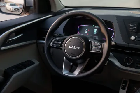 New Kia Carens 1.5L 2023