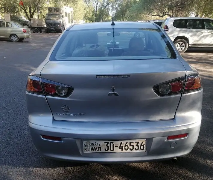 ميتسوبيشي لانسر 2015