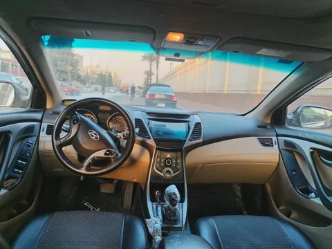 Discover undefined undefined Exterior Interior Images.Find all aspects and details of cars.