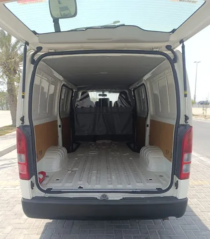 Toyota Hiace Cargo Van 2021