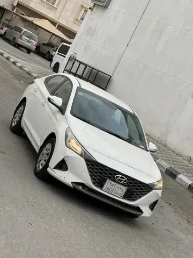 hyundai hyundai-accent image Hyundai Accent 2021