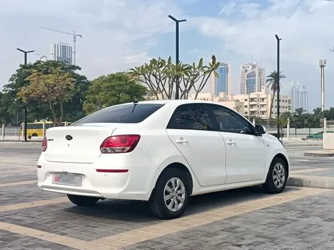 Discover undefined undefined Exterior Interior Images.Find all aspects and details of cars.