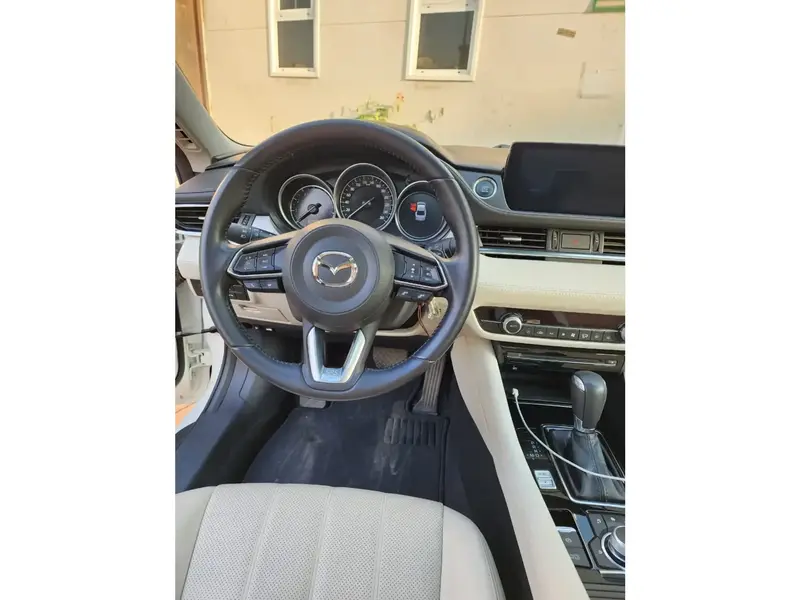 Mazda 6 2021