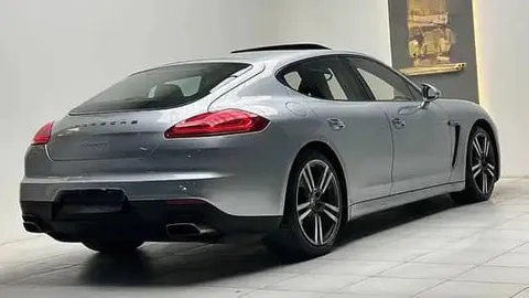 Discover undefined undefined Exterior Interior Images.Find all aspects and details of cars.