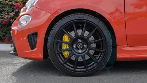 New Abarth 695 2024