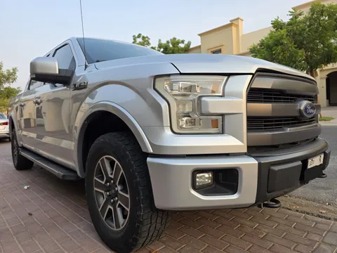 Ford F-150 5.0L Lariat FX4 2015