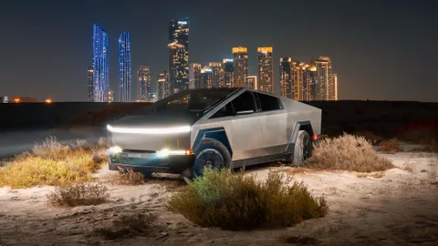 tesla cybertruck image New Tesla Cybertruck 123 kWh Dual Motor AWD (600 Hp) 2024