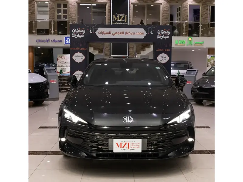 Discover undefined undefined Exterior Interior Images.Find all aspects and details of cars.