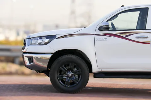 Discover undefined undefined Exterior Interior Images.Find all aspects and details of cars.