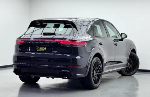Porsche Cayenne GTS 2022