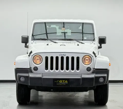 Jeep Wrangler 3.6L V6 Sahara 2-Door 2015