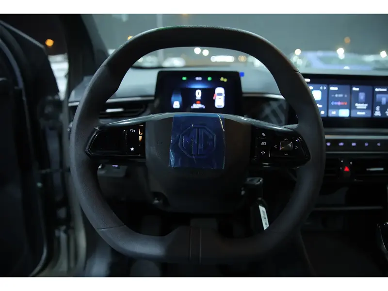 Discover undefined undefined Exterior Interior Images.Find all aspects and details of cars.