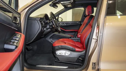 Porsche Macan Turbo S 2017