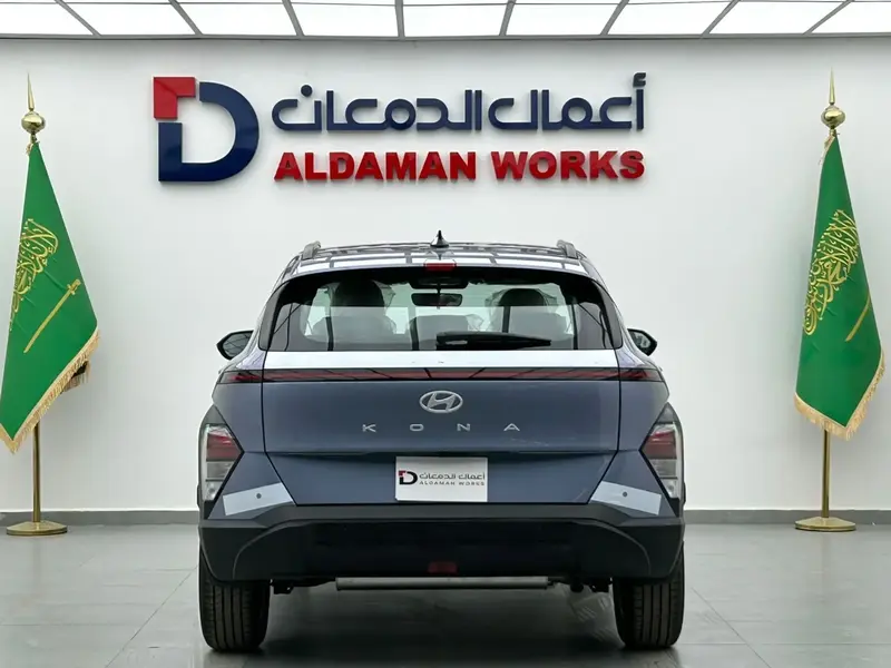 Discover undefined undefined Exterior Interior Images.Find all aspects and details of cars.