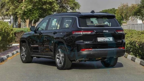 New Jeep Cherokee 2024