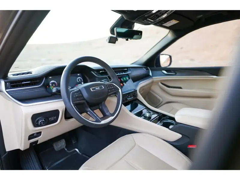 Jeep Grand Cherokee 2023