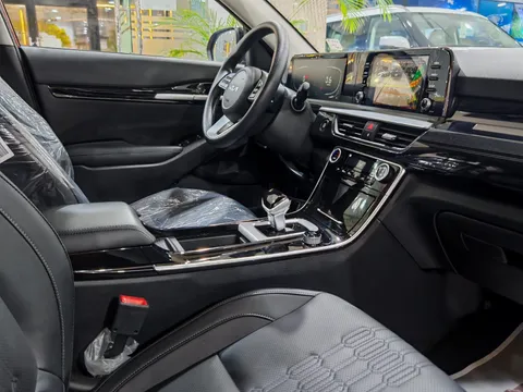 New Kia Seltos 1.5L High Option 2024
