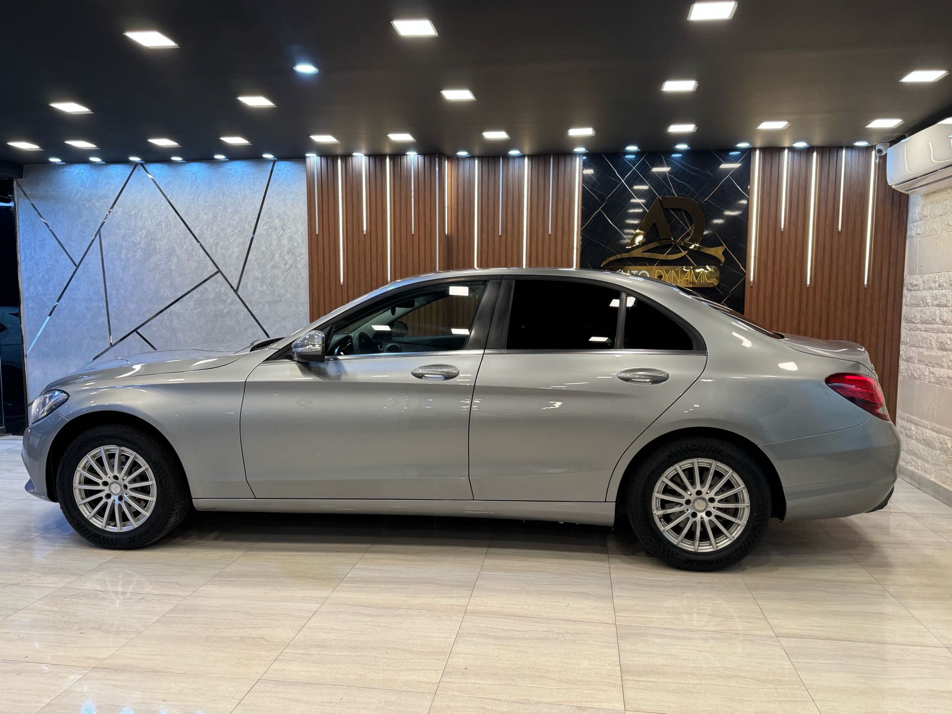 مرسيدس بنز C Class 2015