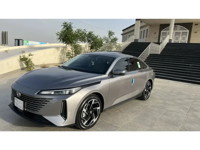 Changan Eado Plus 2025