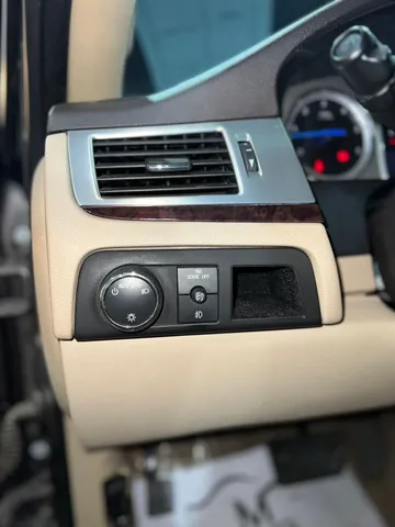 Cadillac ESCALADE 2012