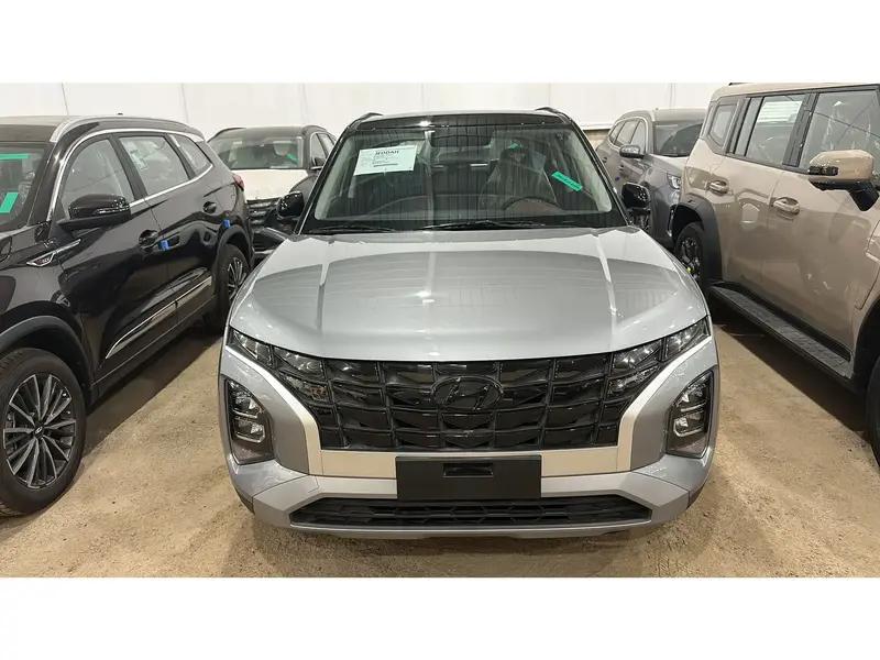 Discover undefined undefined Exterior Interior Images.Find all aspects and details of cars.