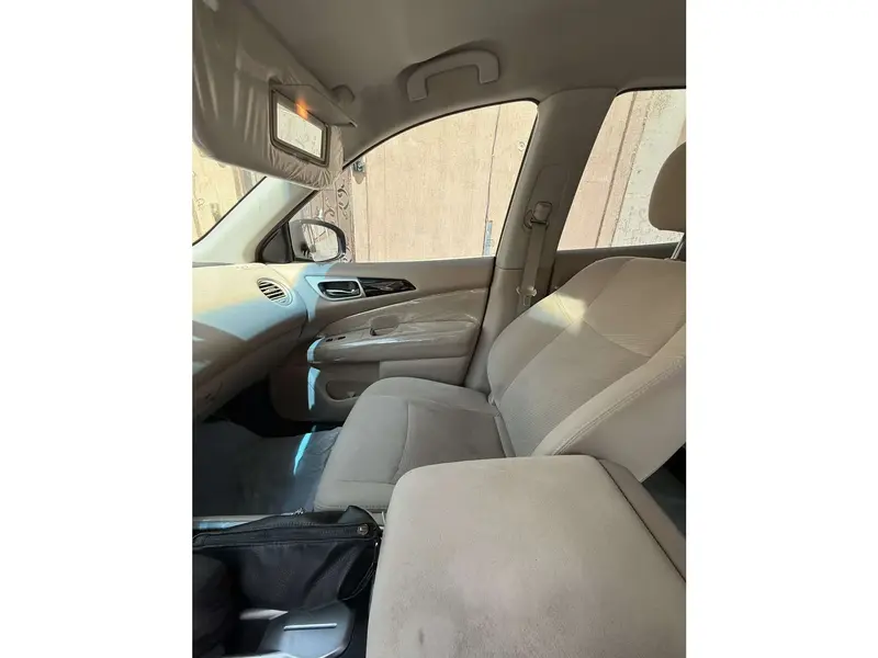 Nissan Pathfinder 2016