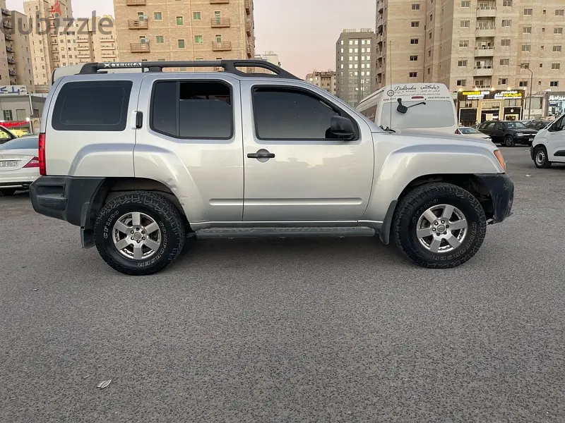 نيسان اكس تيرا 2010