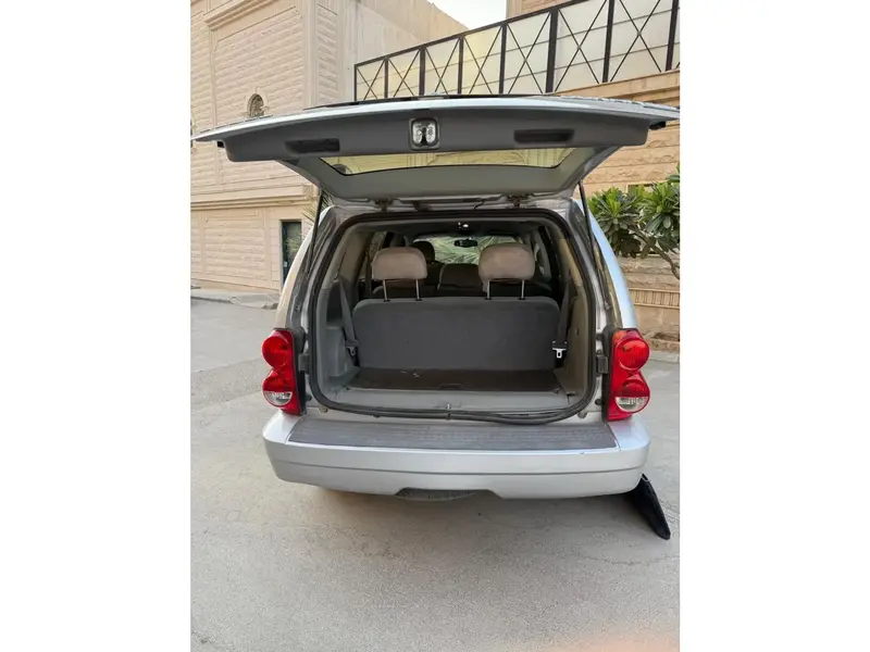 Discover undefined undefined Exterior Interior Images.Find all aspects and details of cars.
