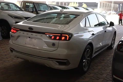 New Ford Taurus 2023