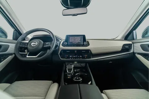 Nissan X-Trail 2.5 SV 4WD (7-Seater) 2025