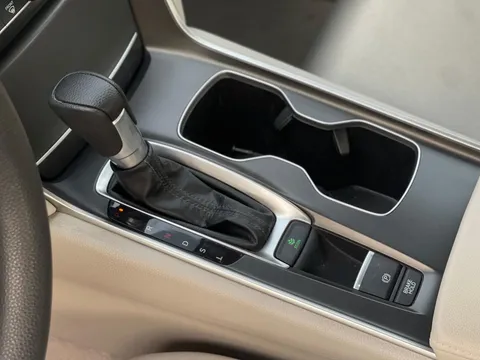 Honda Accord 1.5T LX 2022