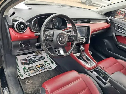 Discover undefined undefined Exterior Interior Images.Find all aspects and details of cars.