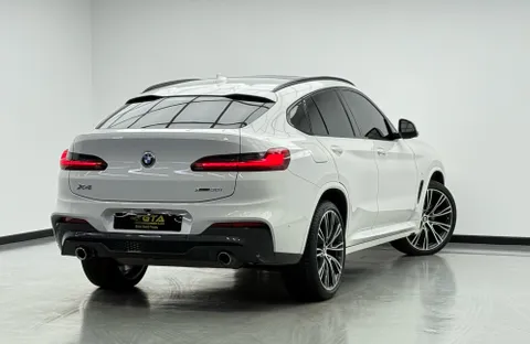 Discover undefined undefined Exterior Interior Images.Find all aspects and details of cars.