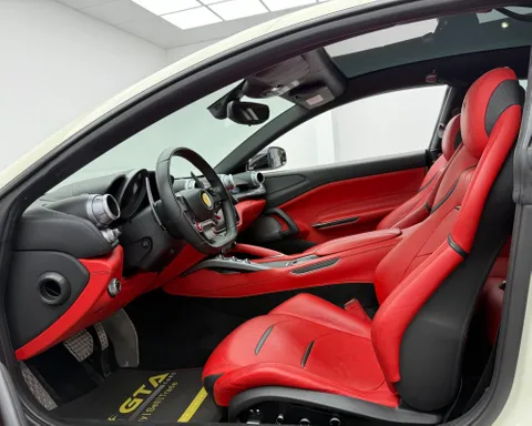 Ferrari GTC4Lusso 6.3L V12 2018