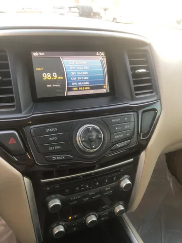 Discover undefined undefined Exterior Interior Images.Find all aspects and details of cars.