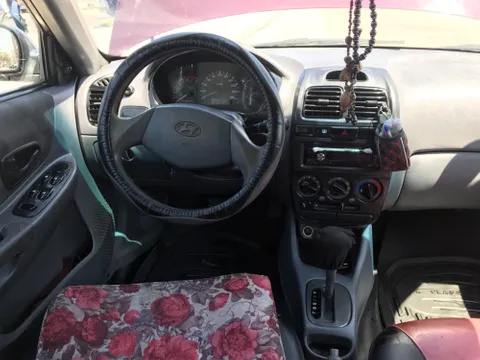 Hyundai Verna Automatic 2015