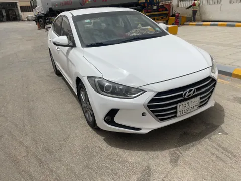 Hyundai Elantra 2017