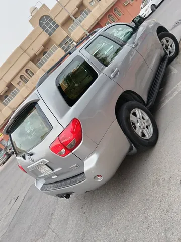 Toyota Sequoia 2012