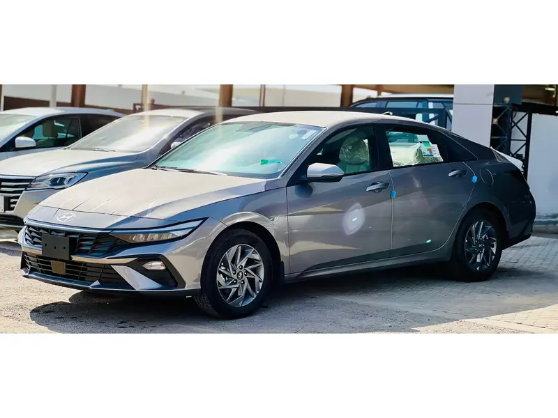 Discover undefined undefined Exterior Interior Images.Find all aspects and details of cars.