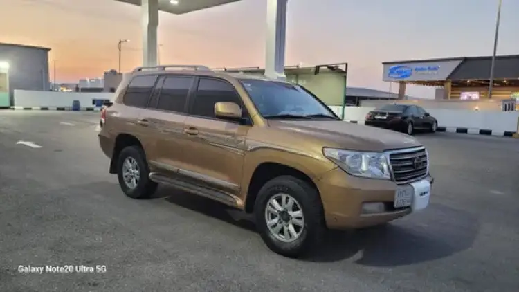 toyota toyota-land-cruiser image Toyota Land Cruiser 2008