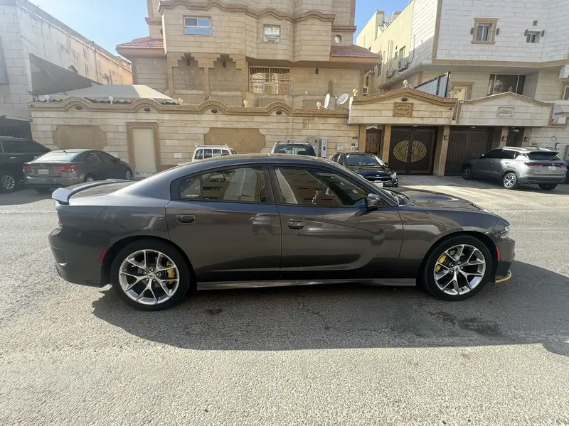 Dodge Charger 2020