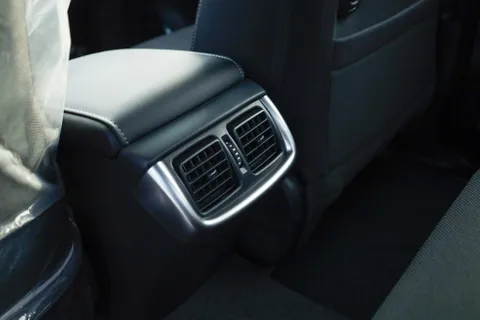 New Toyota Hilux 2.7 Double Cab 4x2 A/T Top 2025