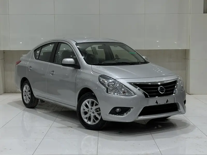 Nissan Sunny 2024