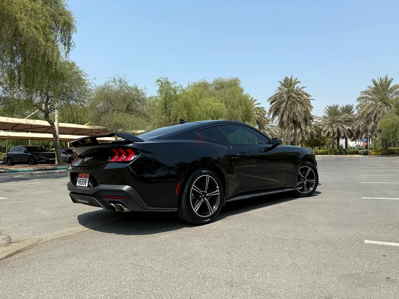 Ford Mustang 2024