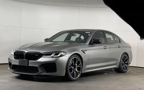 Discover undefined undefined Exterior Interior Images.Find all aspects and details of cars.
