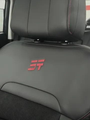 Discover undefined undefined Exterior Interior Images.Find all aspects and details of cars.