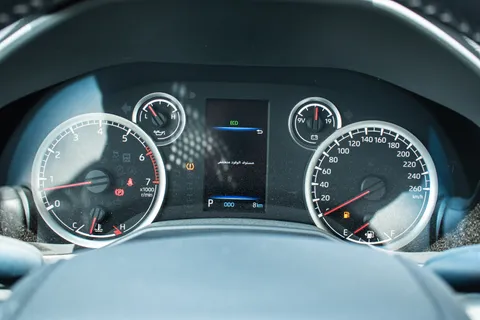 Discover undefined undefined Exterior Interior Images.Find all aspects and details of cars.
