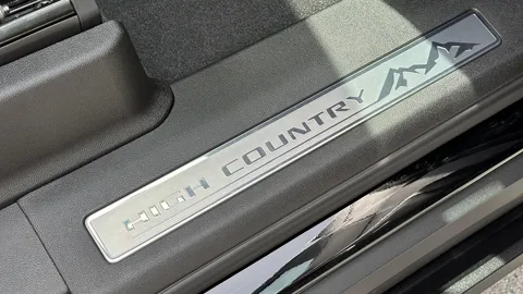 New Chevrolet Suburban 2023