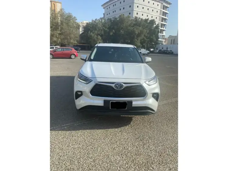 toyota toyota-highlander image Toyota Highlander 2023