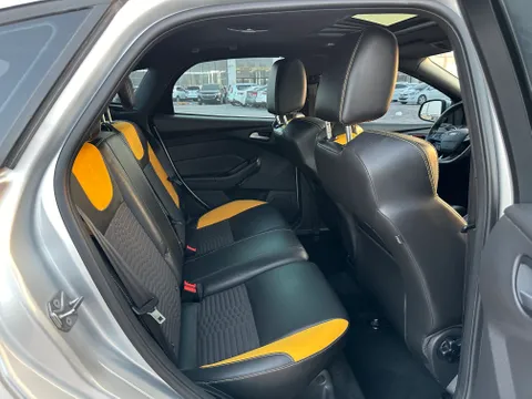 Ford Focus 2.0L ST 2016